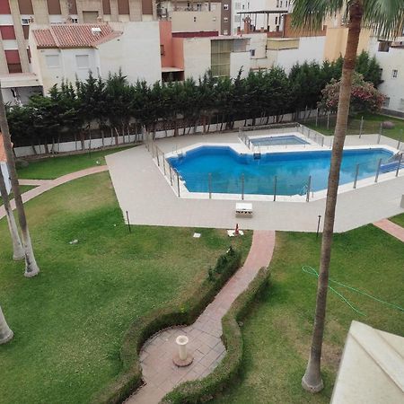 El Rincon De Pilar Al Lado Del Mar Apartment Torre Del Mar Luaran gambar