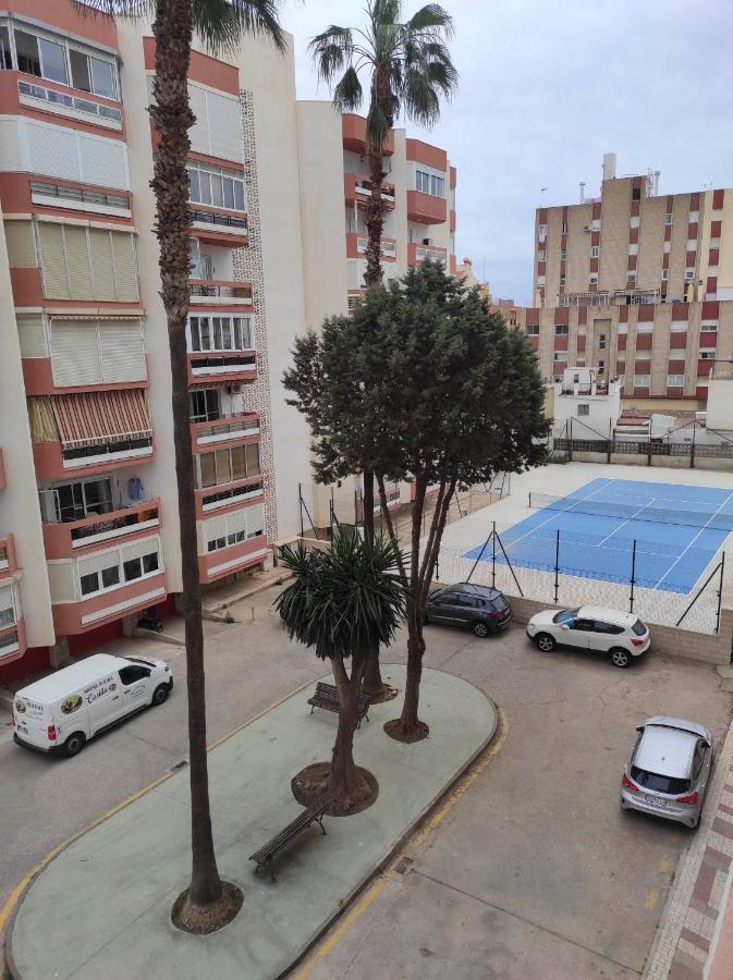 El Rincon De Pilar Al Lado Del Mar Apartment Torre Del Mar Luaran gambar
